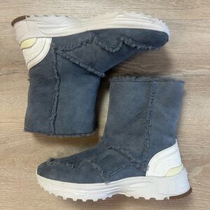 COACH PORTIA Genuine Shearling
Leather Lined Boot/Bootie